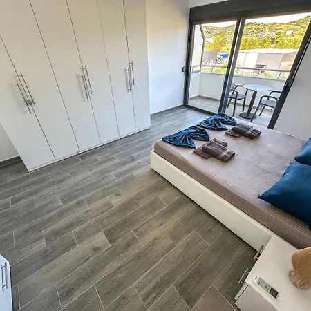 Apartman 504 Christian Egnatia Golem